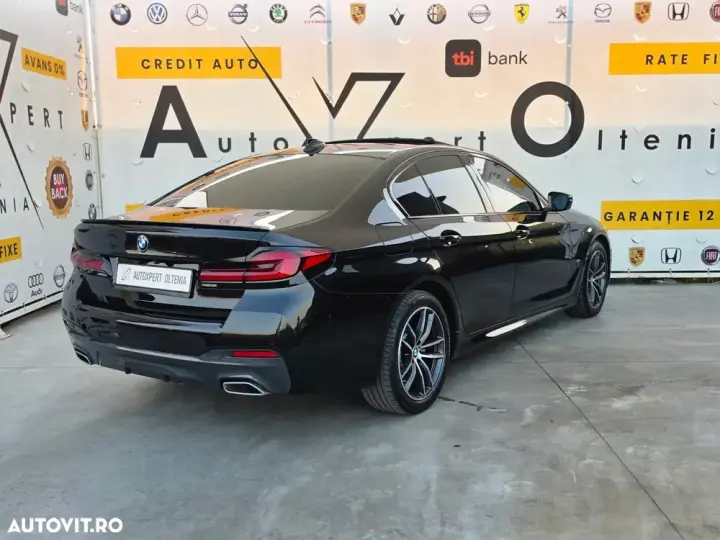 BMW Seria 5 520d Aut. M Sport Edition