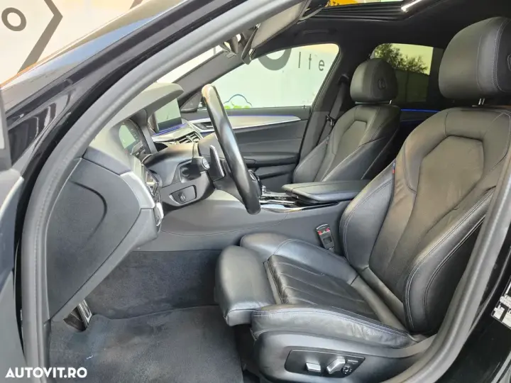 BMW Seria 5 520d Aut. M Sport Edition