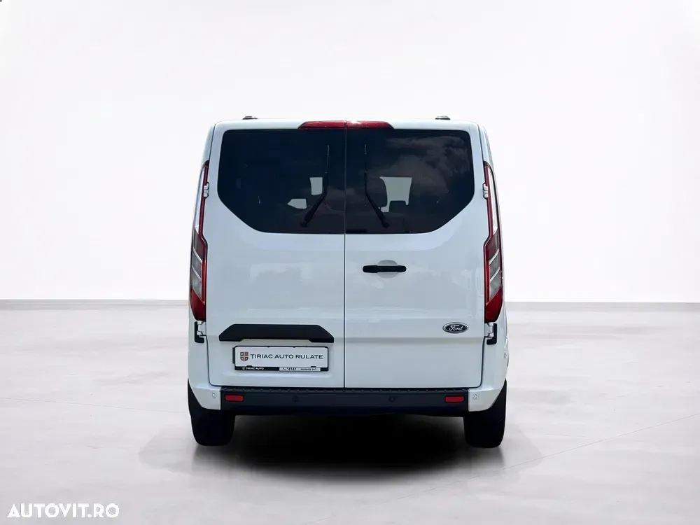 Ford Transit — imagine 4