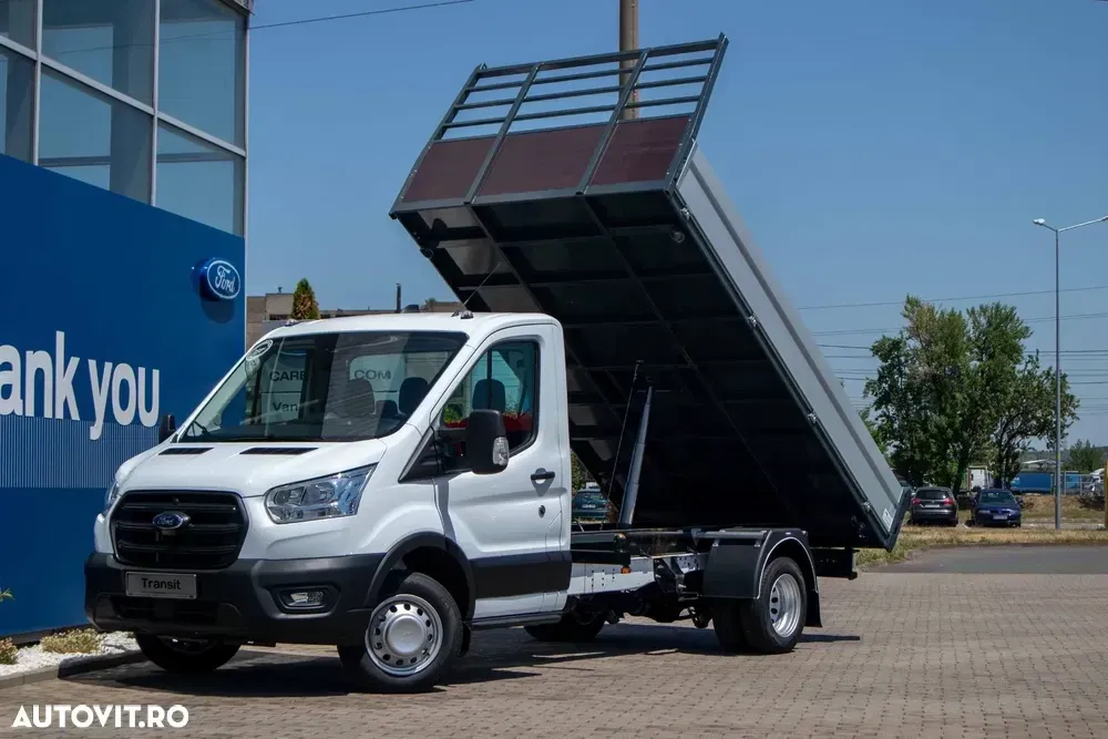 Ford Transit — imagine 3