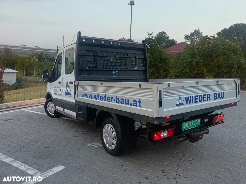 Ford Transit — imagine 3
