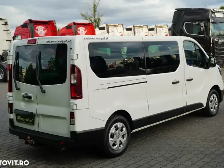 Renault TRAFIC III / AUTOBUZ / 9 LOCURI / 2022 / PRIMUL PROPRIETAR / REVIZAT