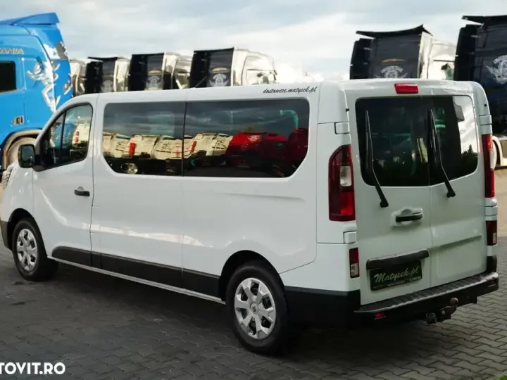 Renault TRAFIC III / AUTOBUZ / 9 LOCURI / 2022 / PRIMUL PROPRIETAR / REVIZAT