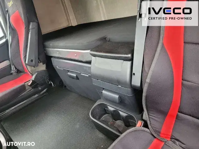 Iveco AS440S48T/P