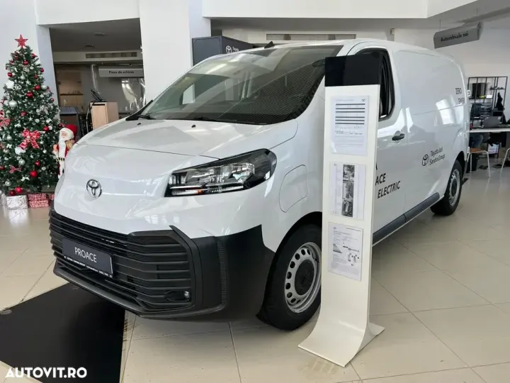 Toyota ProAce Panel Van 50kWh