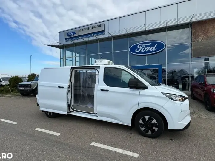 Ford Custom Van