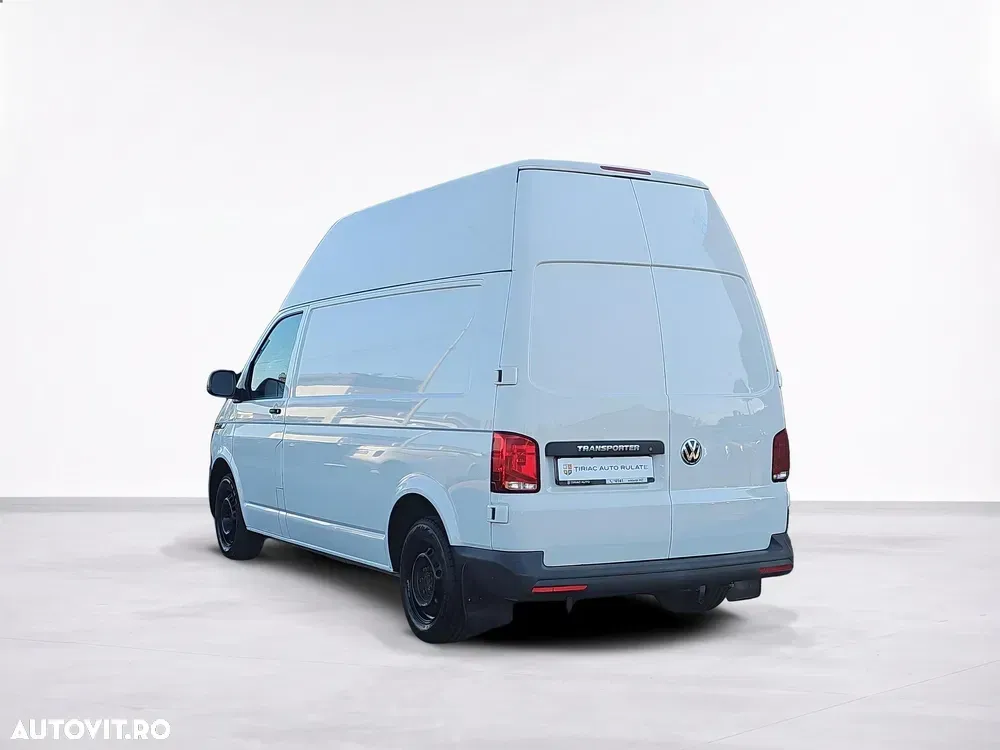 Volkswagen Transporter — imagine 3