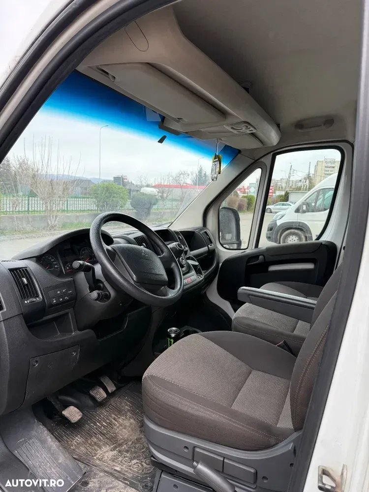 Peugeot Boxer — imagine 5