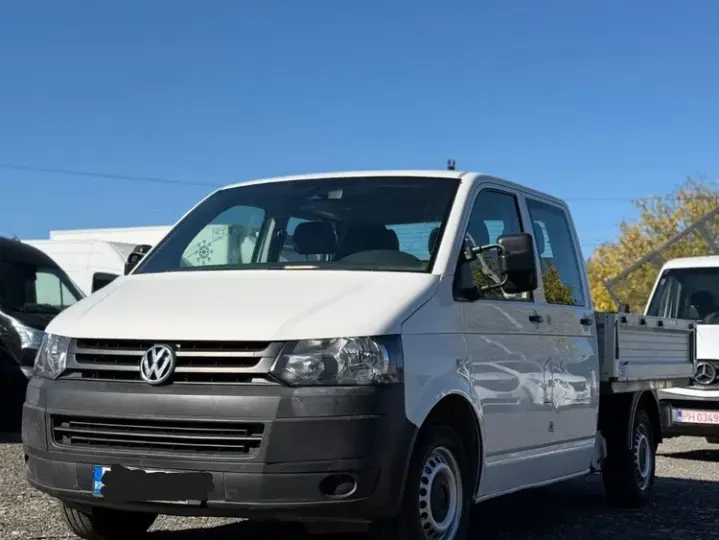 Volkswagen TRANSPORTER DOKA 6 Locuri