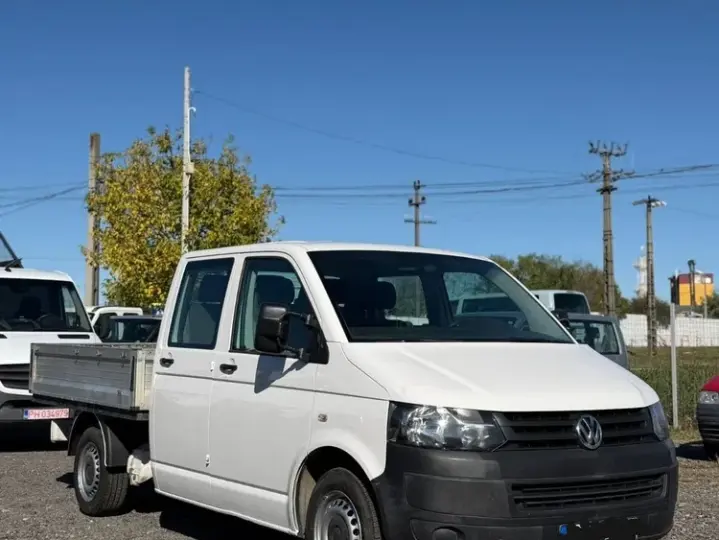 Volkswagen TRANSPORTER DOKA 6 Locuri