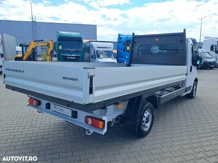 Peugeot BOXER PLATOU CABINA SIMPLA 3.5T L4 BASE 2.2 BLUEHDI 140CP BVM6 EURO 6.4