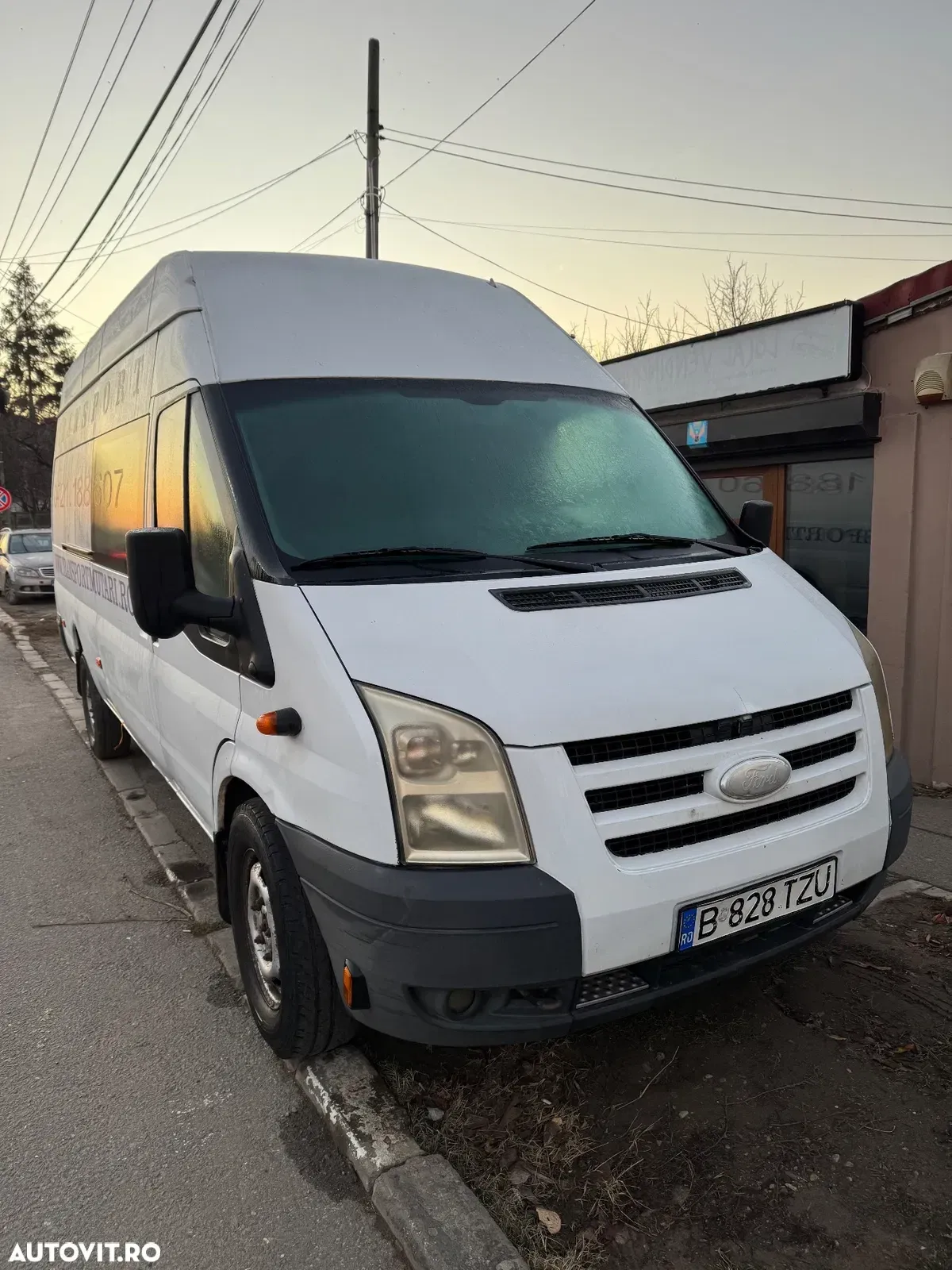Ford Transit — imagine 6
