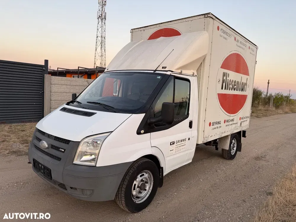 Ford Transit — imagine 4