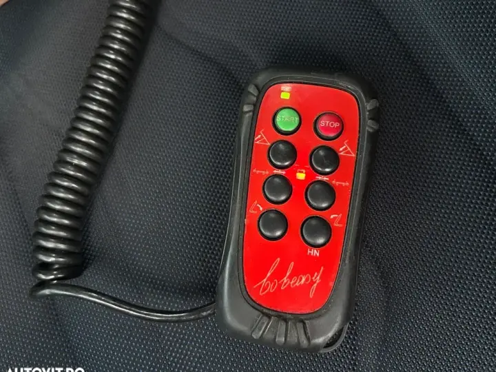 Iveco LIFT DE CONTAINER CU CARLIG 3.0 D