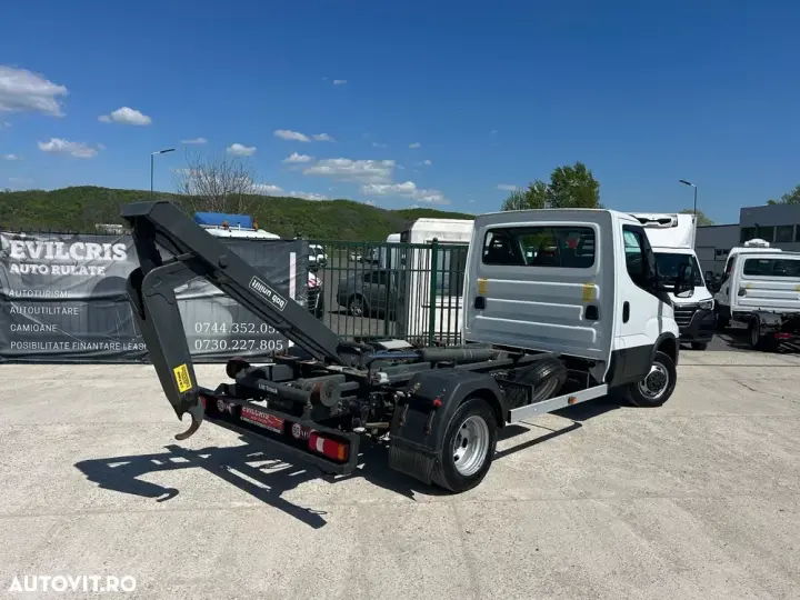 Iveco LIFT DE CONTAINER CU CARLIG 3.0 D