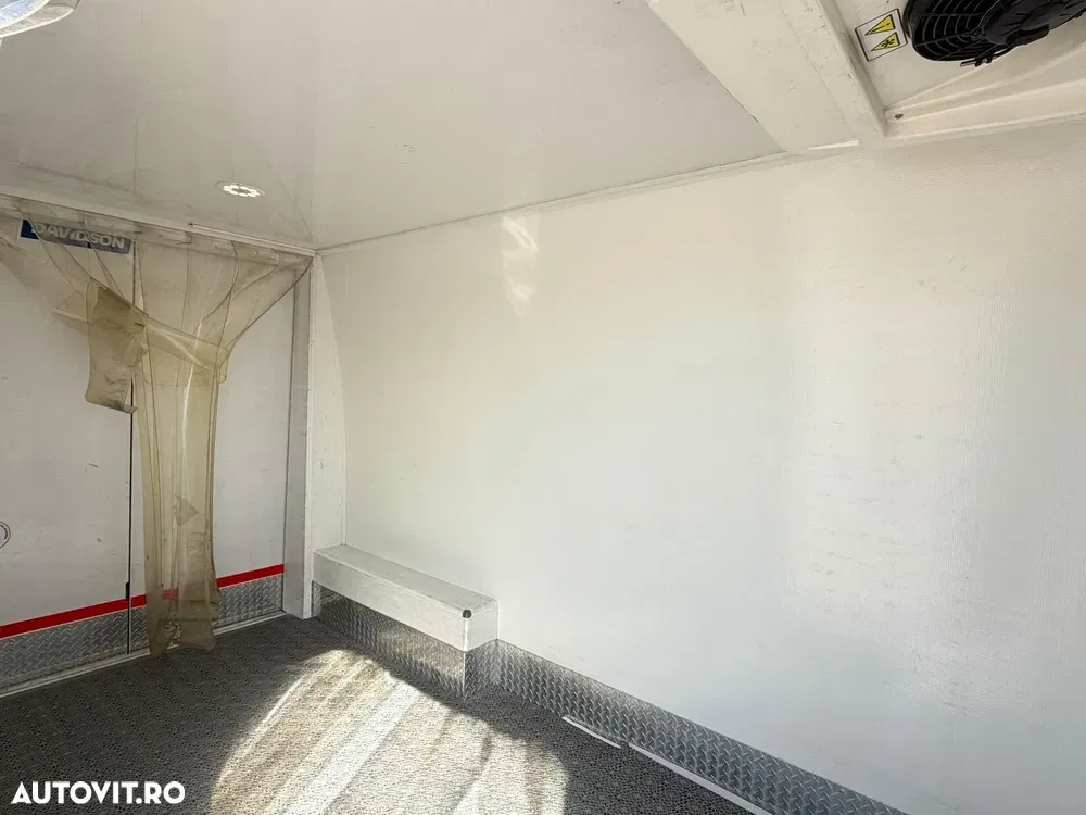 Mercedes-Benz Sprinter FRIGORIFIC THERMO KING — imagine 3
