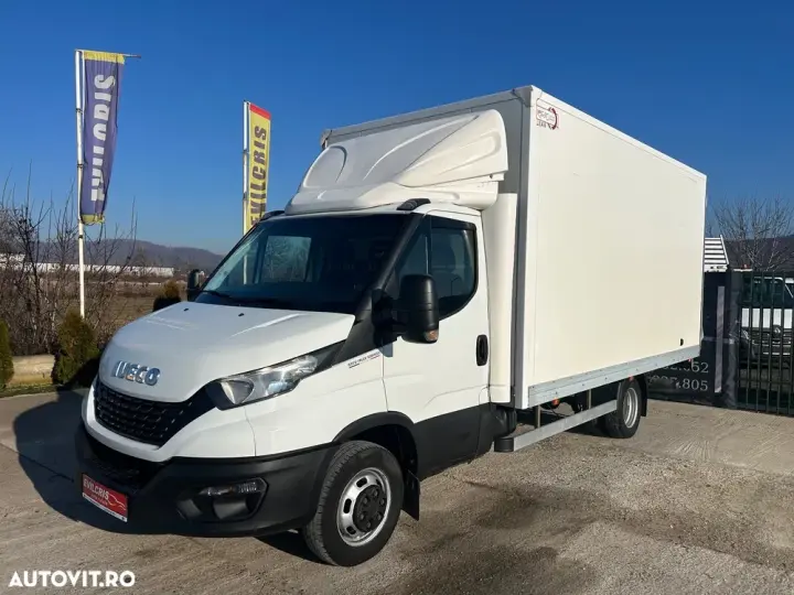 Iveco Daily BOX 8 EUROPALETI LIFT AXA DUBLA SPATE