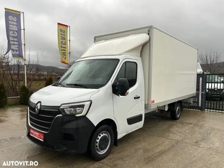 Renault Master BOX 4.8 m 10 EUROPALETI