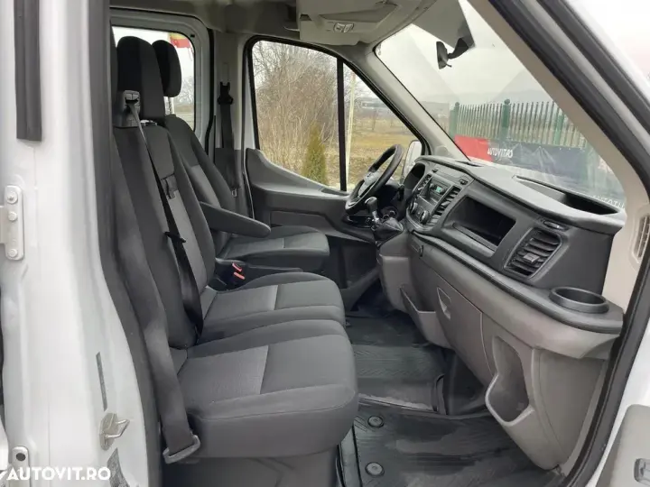 Ford Transit 4x4 DOKA 7 LOCURI