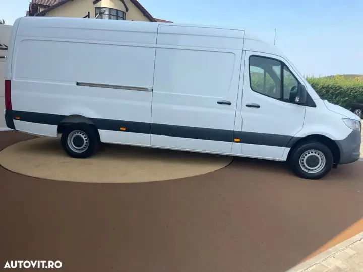 Mercedes-Benz Sprinter 319CDI LUNG