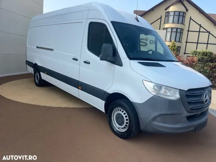Mercedes-Benz Sprinter 319CDI LUNG