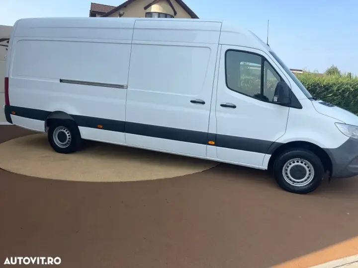 Mercedes-Benz Sprinter 319CDI LUNG