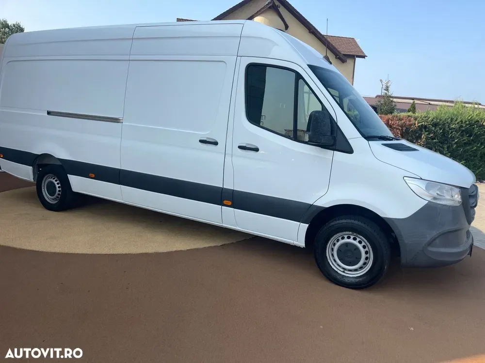 Mercedes-Benz Sprinter 319CDI LUNG — imagine 2