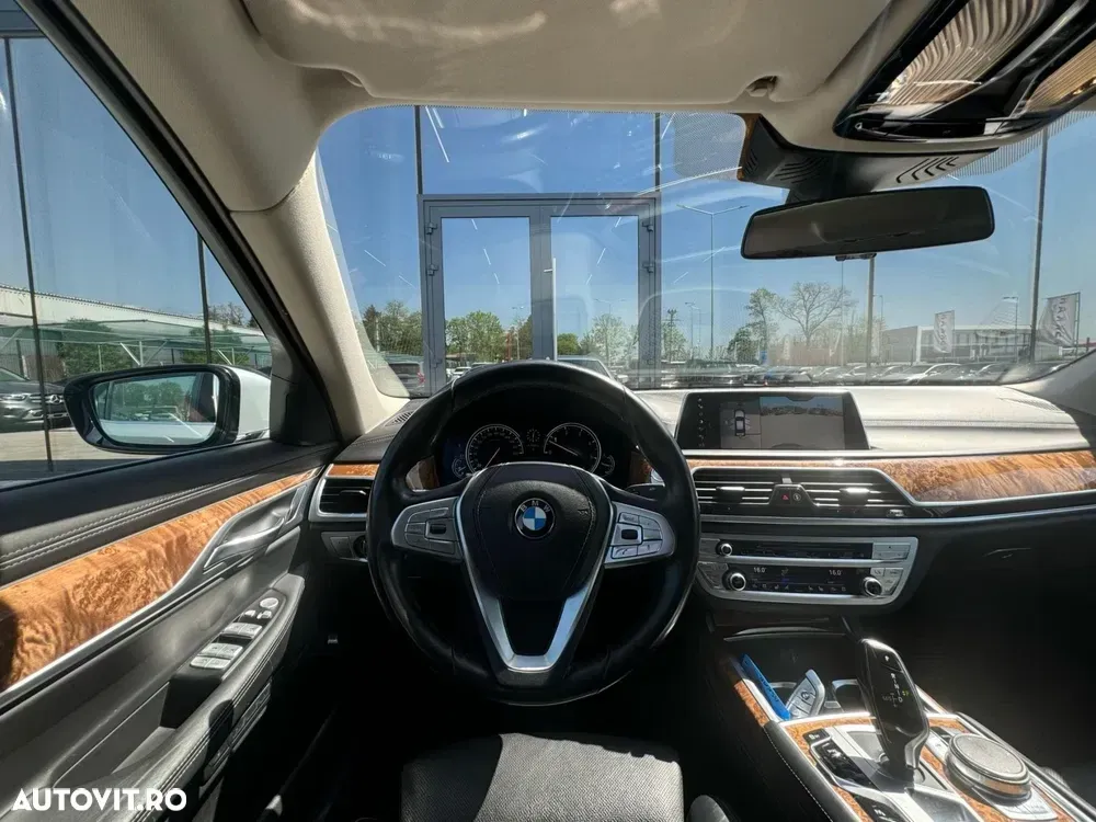 BMW Seria 7 G11/G12 [2015 - 2022] 740d xDrive — imagine 2