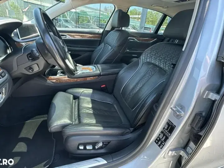 BMW Seria 7 G11/G12 [2015 - 2022] 740d xDrive