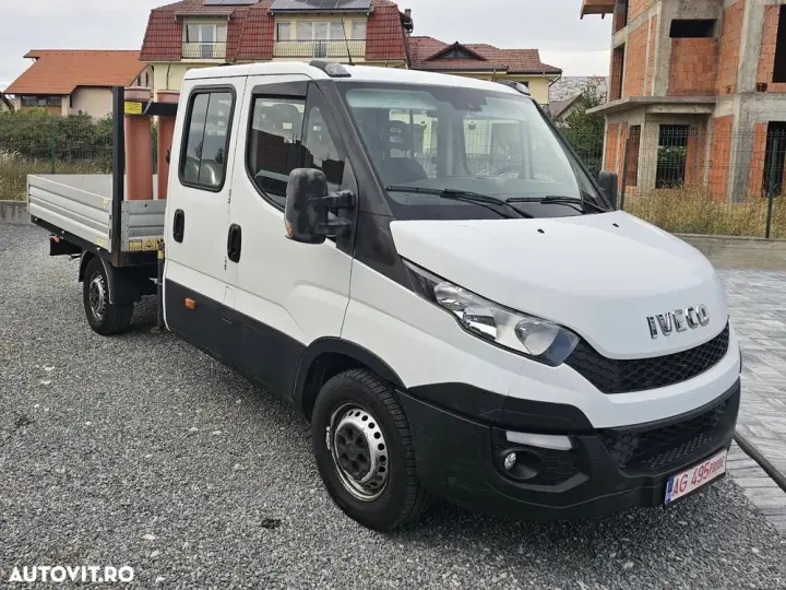 Iveco Daily 2.3 Diesel - 7 locuri + bena/platforma + macara