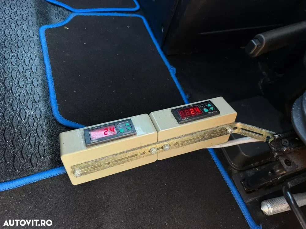 Iveco Daily 3.0 D FRIGORIFIC 2 COMP — imagine 6