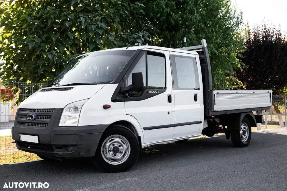 Ford Tranzit Doka 7 locuri — imagine 2