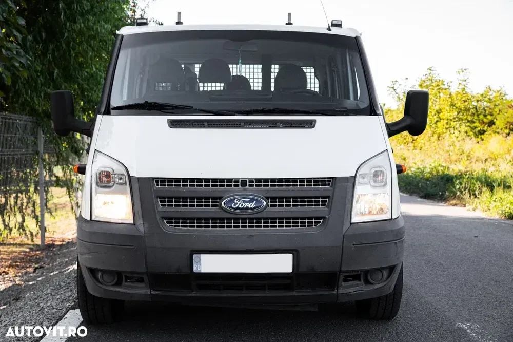 Ford Tranzit Doka 7 locuri — imagine 4
