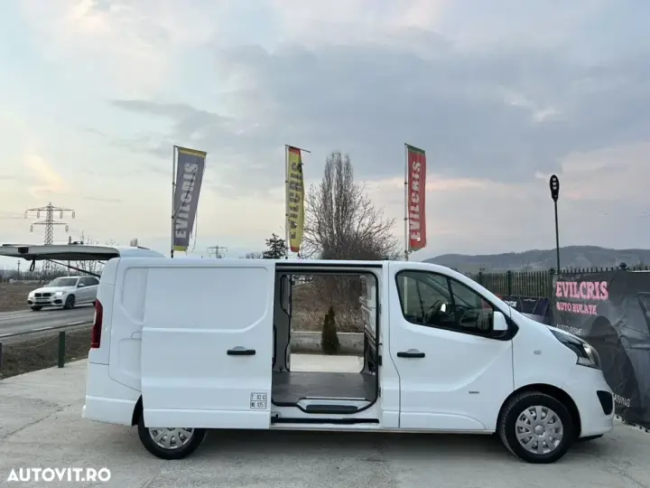 Opel Vivaro L2H1