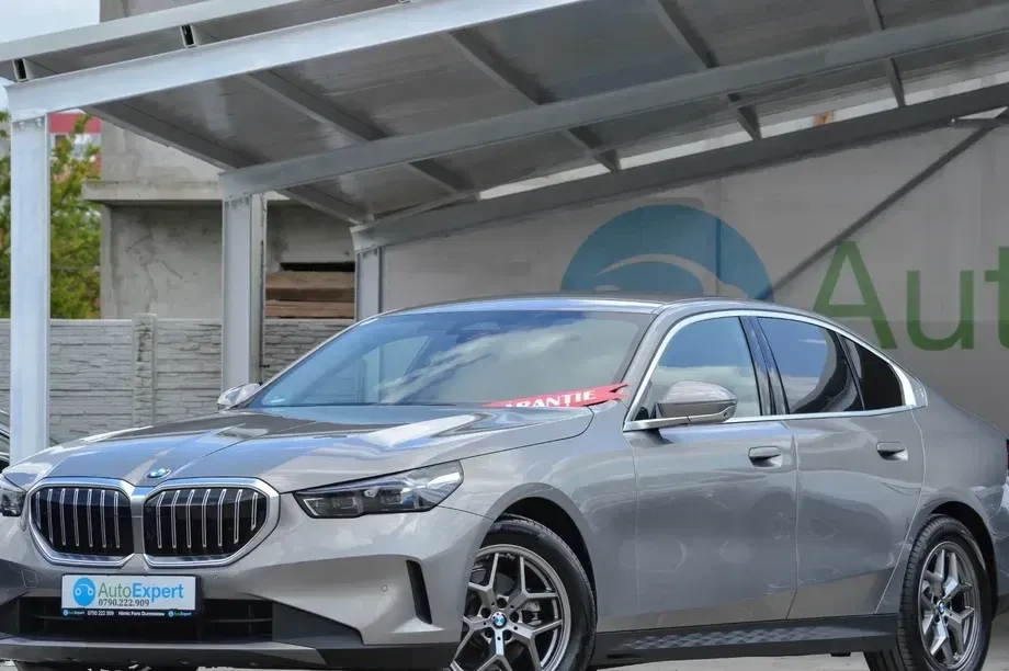 BMW Seria 5 520i AT MHEV — imagine 3