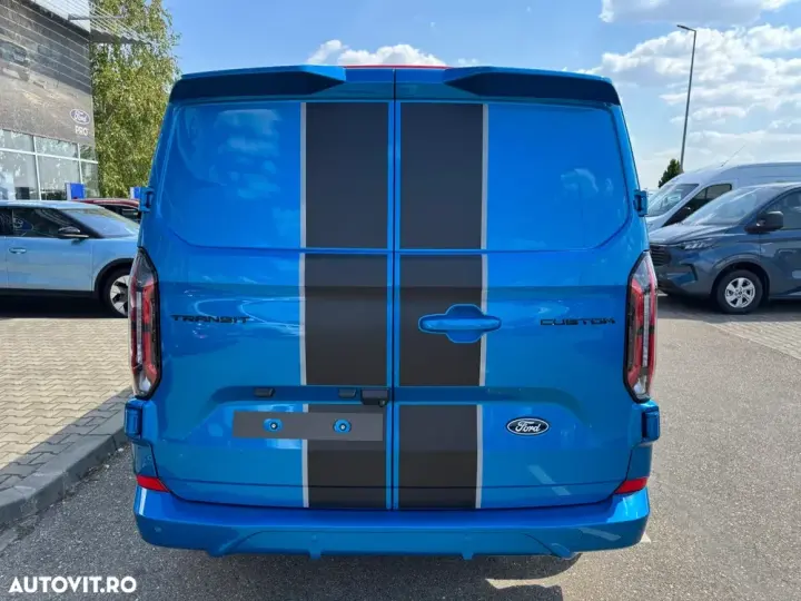 Ford Custom