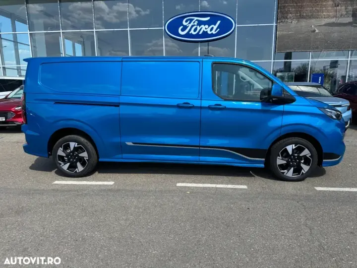 Ford Custom