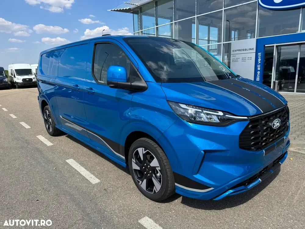 Ford Custom — imagine 3