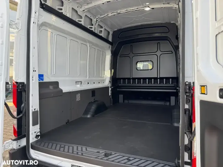 Ford Transit DCIV