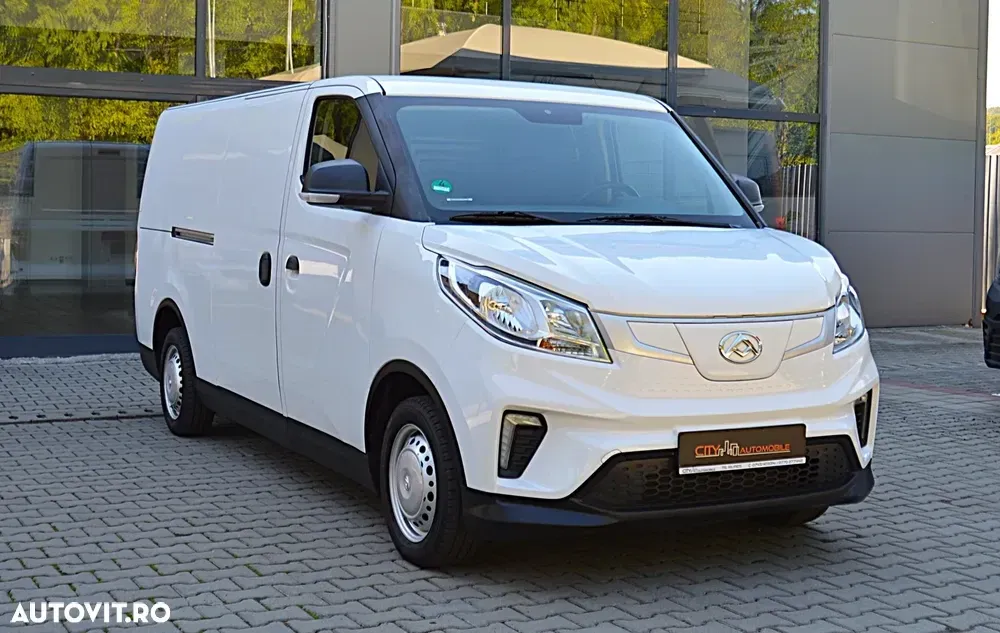 Maxus E-Delivery 3 L2H1 50KW — imagine 3