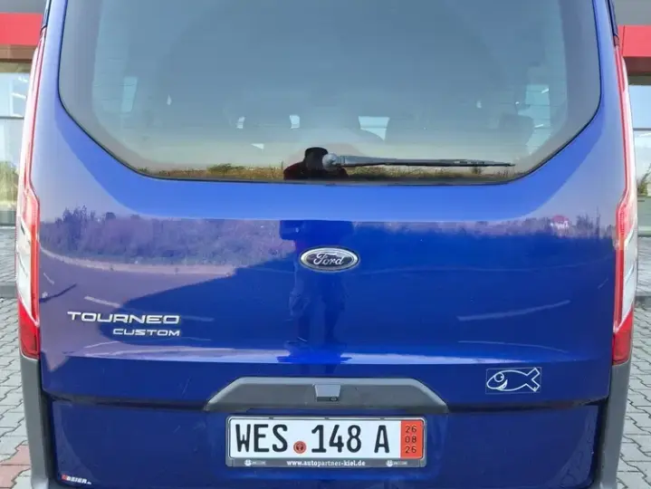 Ford Tourneo Custom