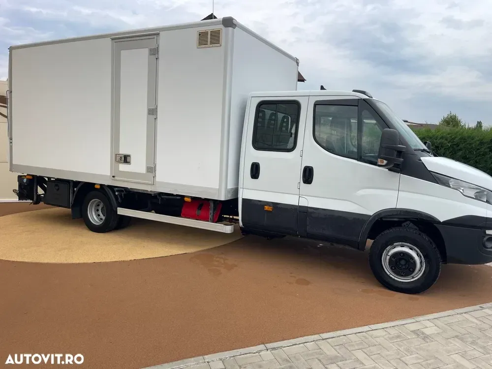 Iveco Daily Doka 70C18 6LOCURI LIFT KOFFER — imagine 3