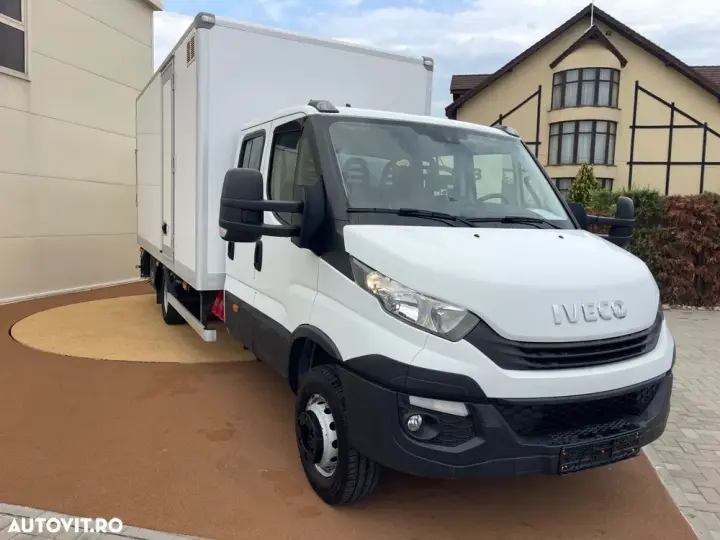 Iveco Daily Doka 70C18 6LOCURI LIFT KOFFER