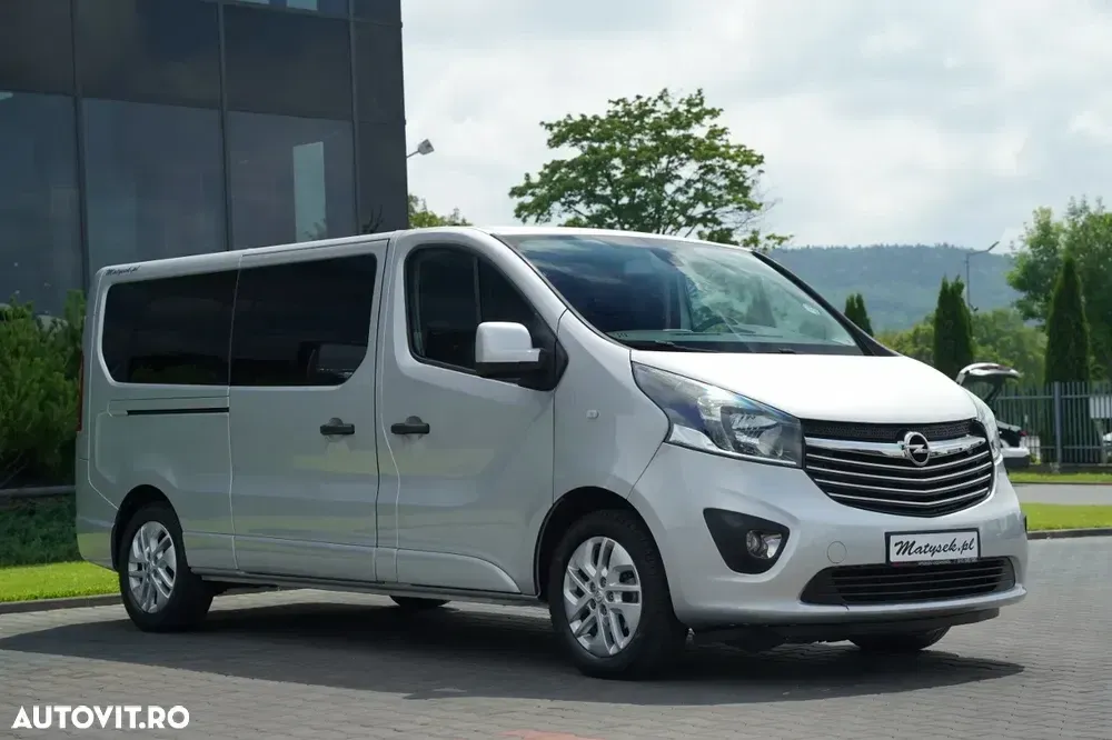 Opel VIVARO BI TURBO / AUTOBUS / 9 LOCURI / 2015 / IMPORTAT — imagine 3