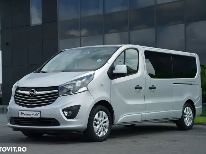 Opel VIVARO BI TURBO / AUTOBUS / 9 LOCURI / 2015 / IMPORTAT