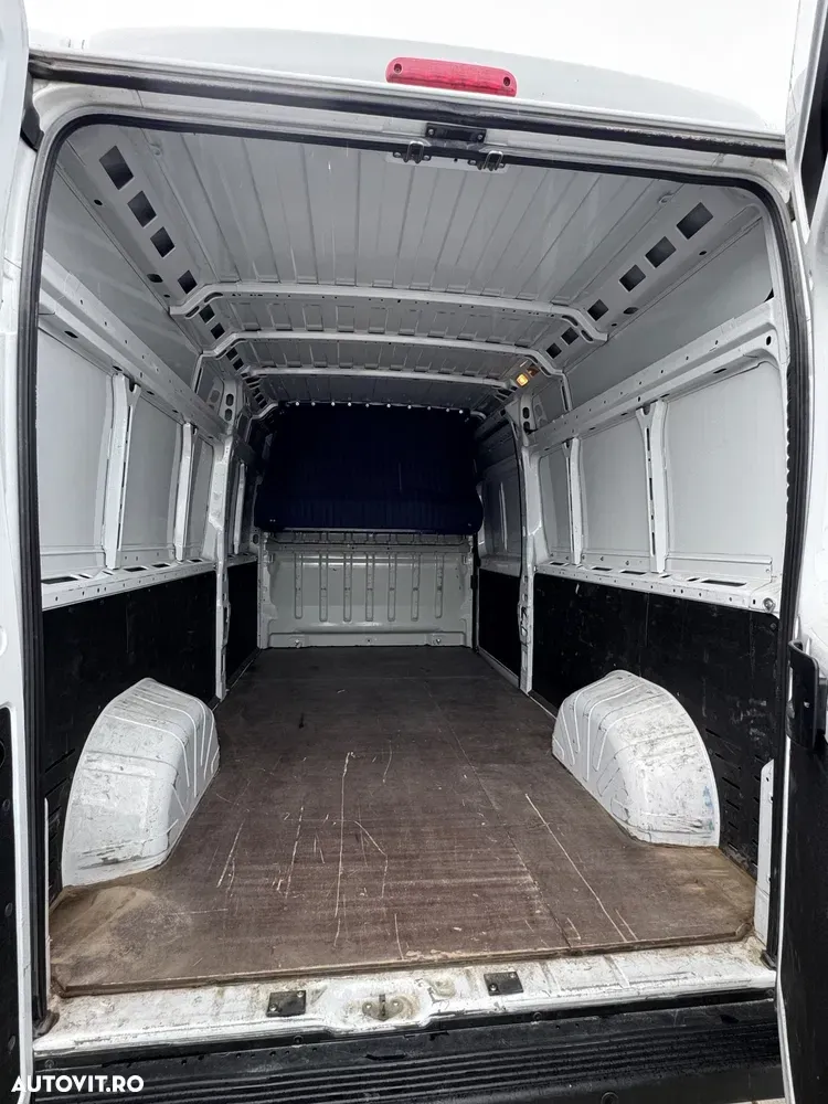 Peugeot Boxer — imagine 6