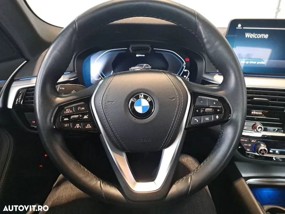 BMW Seria 5 G30/G31 [2017 - Prezent] 530e xDrive AT PHEV — imagine 6