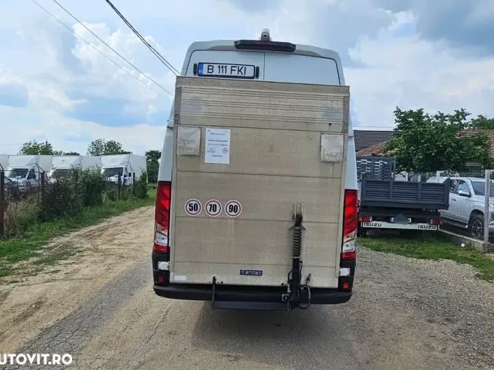 Iveco Daily L5H3 / LIFT / AXA dubla / stare foarte bună