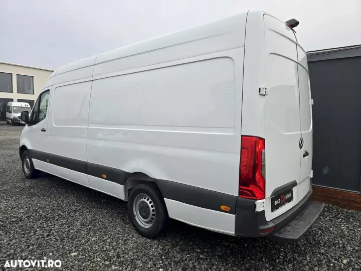 Mercedes-Benz Sprinter 317 LUNG, 170 CP, 6 paleti, 2021. km.