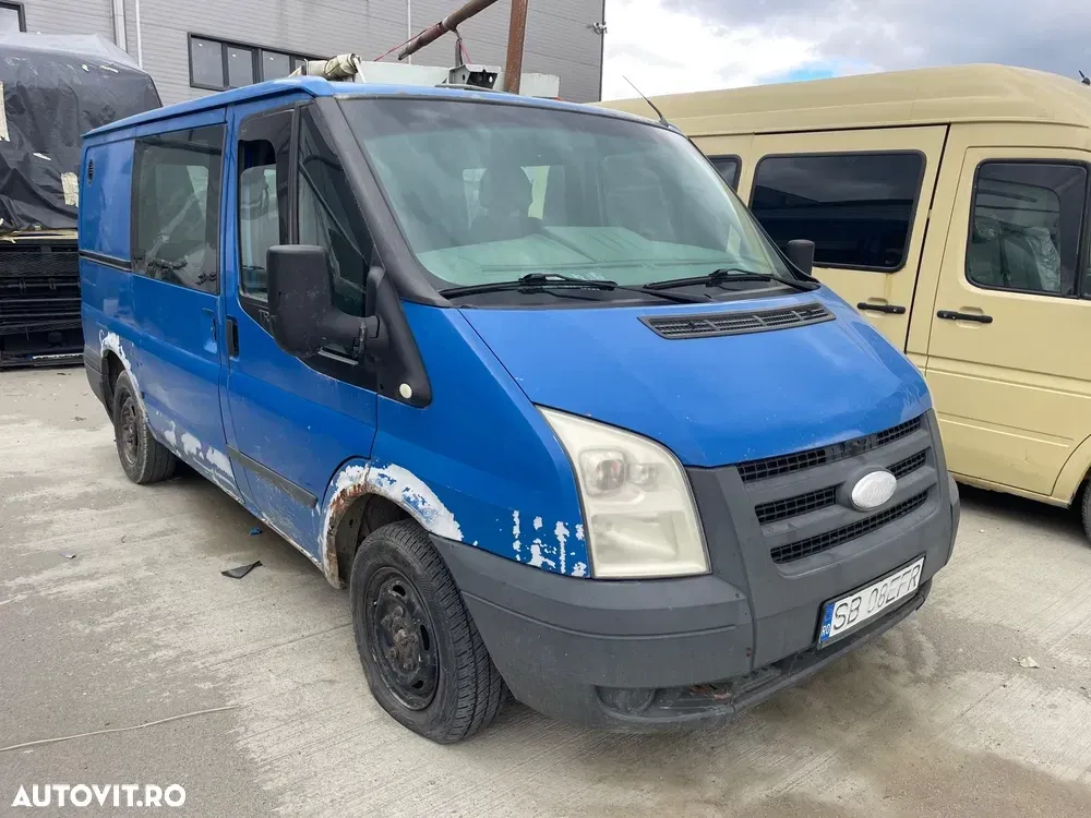 Ford TRANZIT — imagine 2